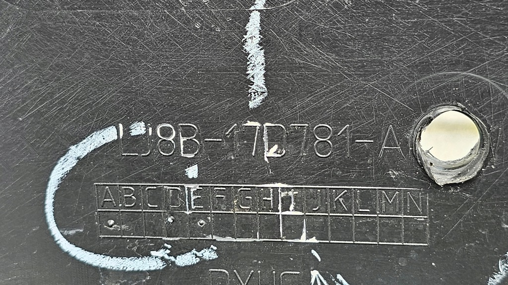 фото №13, Бампер задній задня ford mustang mach-e lj8b-17d781a