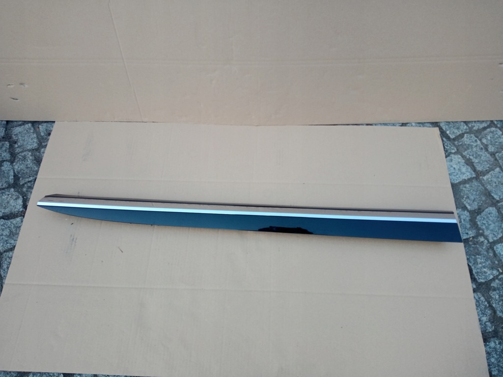 фото №1, Vw arteon права молдинг двері перед 3g8853970b