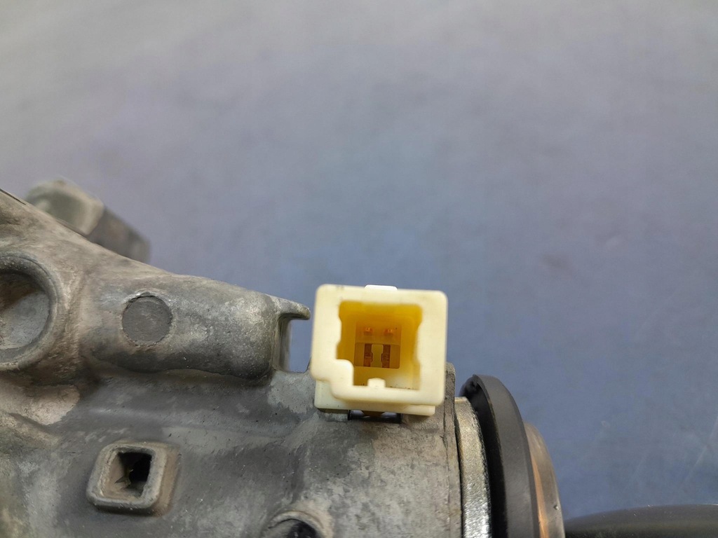 фото №5, Toyota auris i замок зажигания ключ 45020-0204