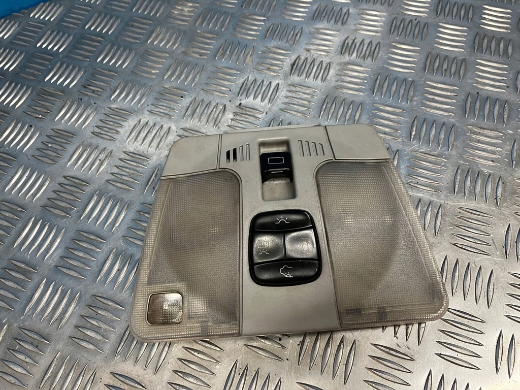 фото №1, Mercedes w210 lift лампа освітлення кабіни