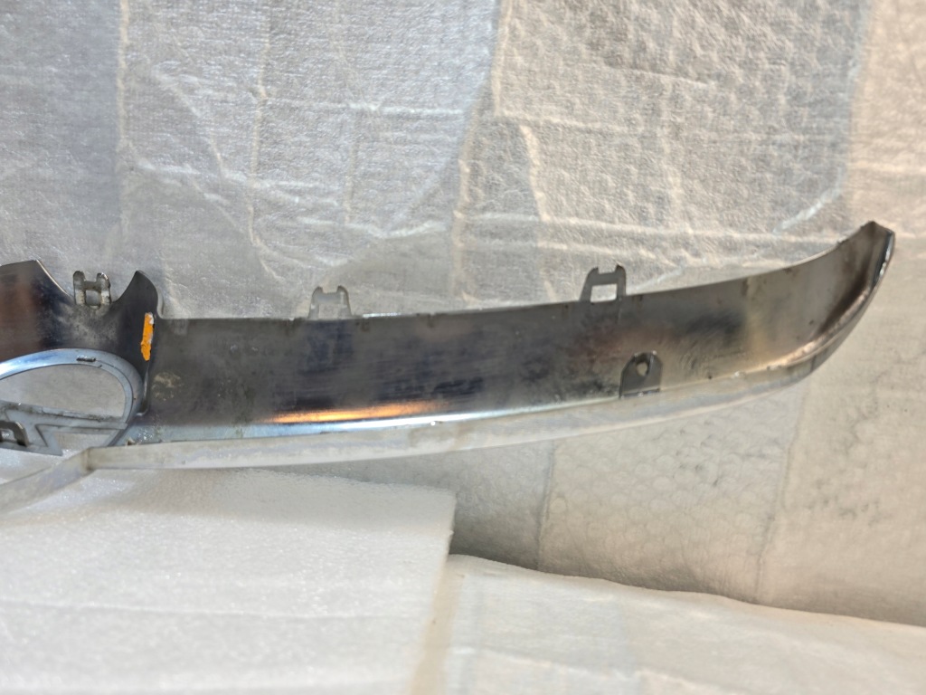 Купити Opel astra j рестайлінг  молдинг хром решітка