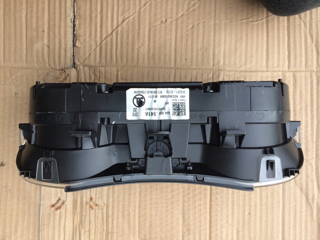 фото №5, Счетчик приборы 5ja920941a uk skoda rapid 1.4 tdi