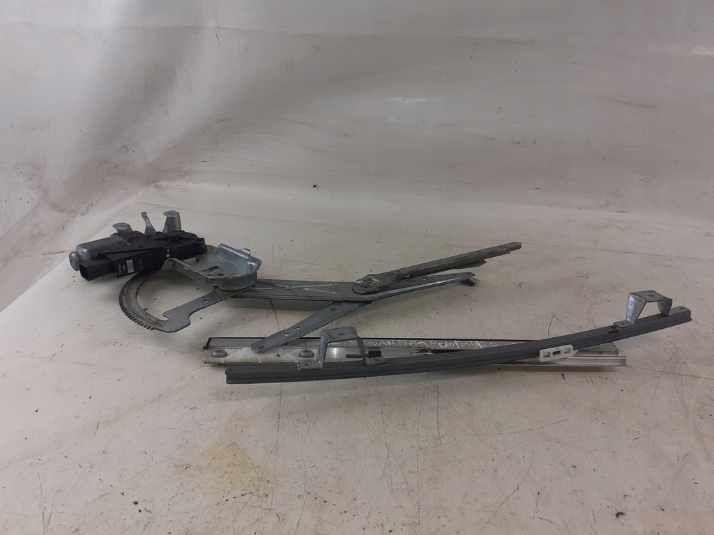 фото №1, Подъемник стекло правый перед opel meriva a