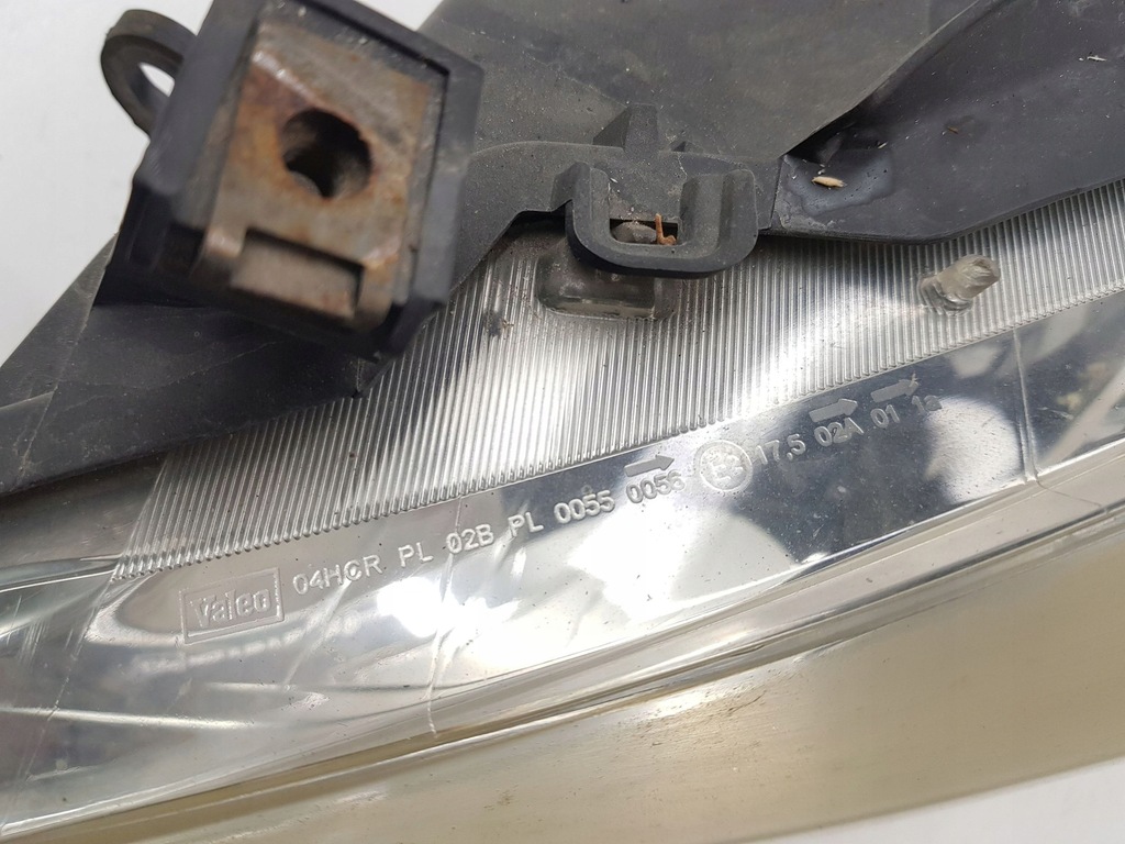 фото №8, Peugeot 307 2002 ліва сторона лампа передня