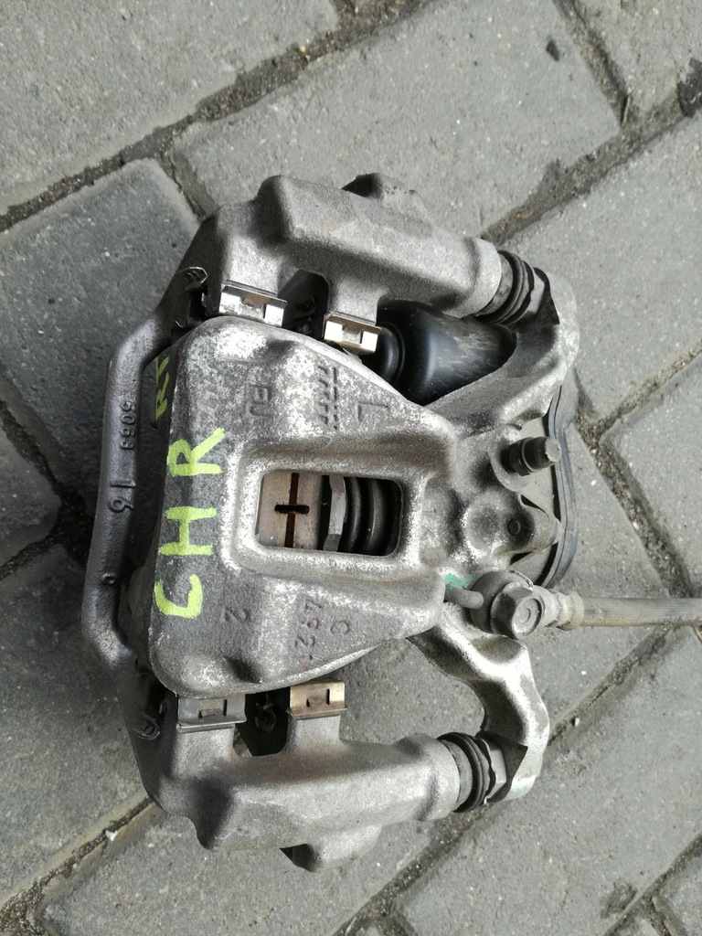 фото №1, Toyota c-hr 2016- 22 rok супорт гальмівний лівий задня