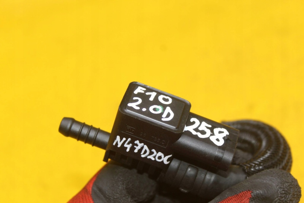 Клапан вакуумa бака bmw f10 f11 e91 x3 e90 e91 2.0 d n47d20c 8514518 Недорого