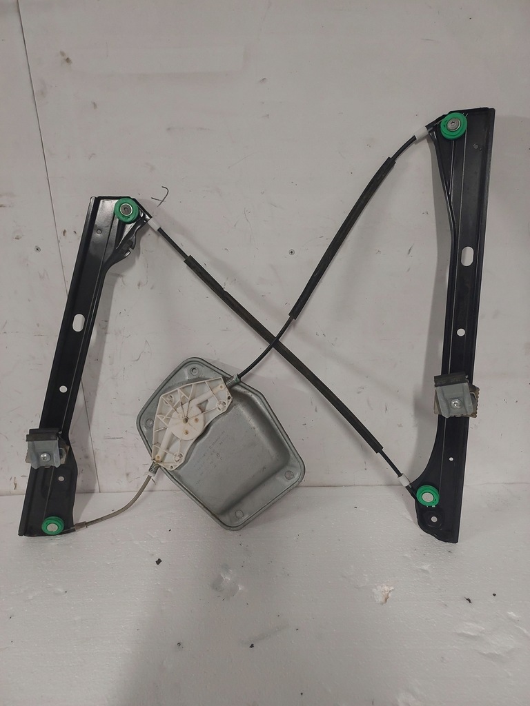 фото №1, Подъемник стекло lp vw golf plus 5m0837461