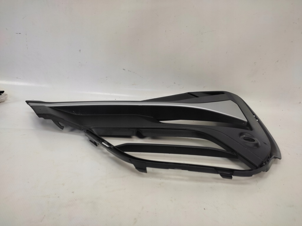 Bmw x1 f48 рестайлинг  lci решётка бампера левая перед 19- Недорого