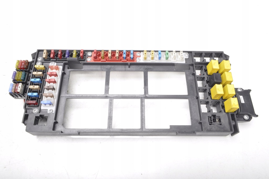 фото №1, Iveco stralis 420 коробка предохранителей