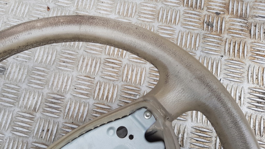 фото №10, Mercedes w163 ml воздуховод кожаный