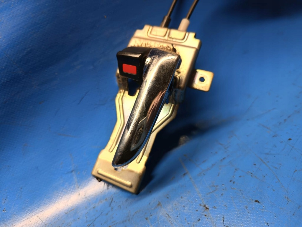 фото №3, Замок двері ручка правий перед mazda bt50 ford ranger iii