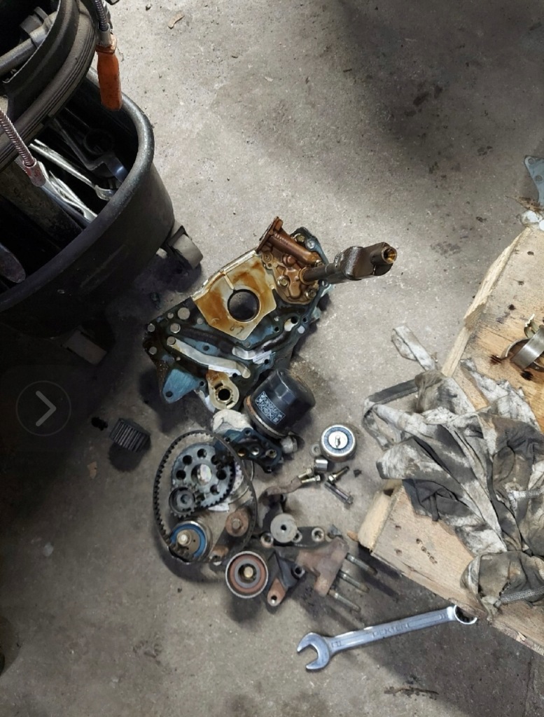 Головка двигателя 4g63 mitsubishi outlander 1 2.0 16v 136 km 4x4 01-08 в Украине