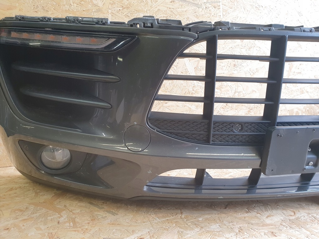 фото №7, Porsche macan бампер перед kompletny 4 pdc