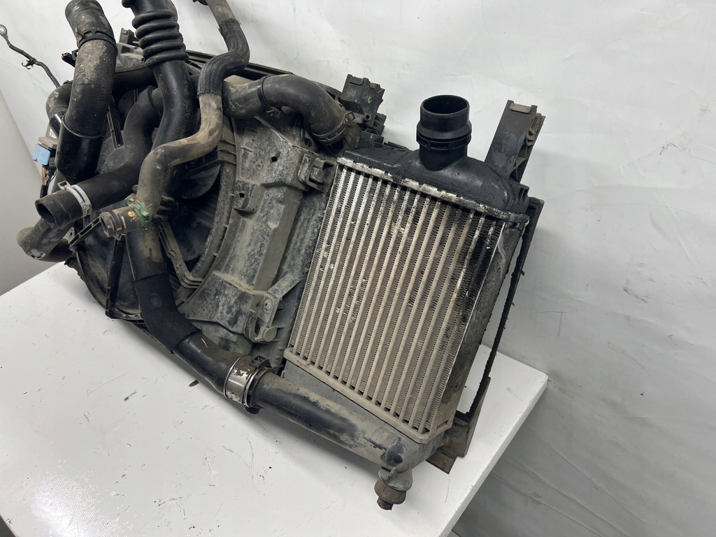 фото №11, Dacia sandero ii 1.5 dci pas передній радіатор радіатор вентилятор комплект