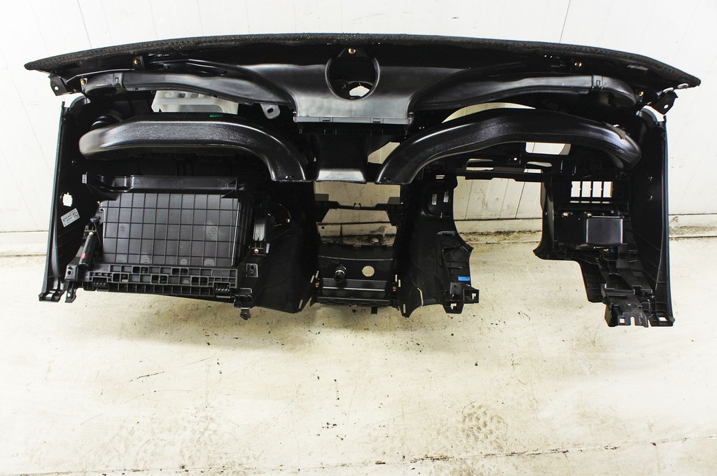 фото №13, Np001 suzuki vitara iii 19- ^ панель приладів панель приладів pulpit