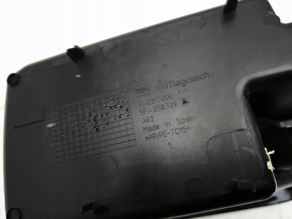 фото №6, Cupra formentor 2023 главный бардачок туннель среднего