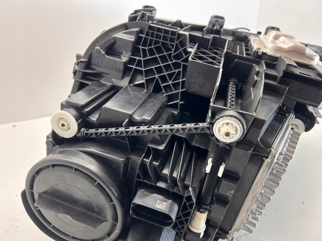 фото №10, Mercedes gls w167 usa лампа multibeam led правая