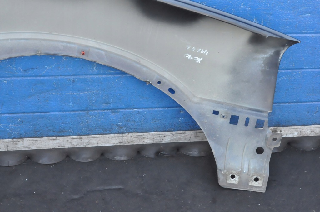 Volvo xc90 1 крыло  левое  перед передний 492-46 Киев