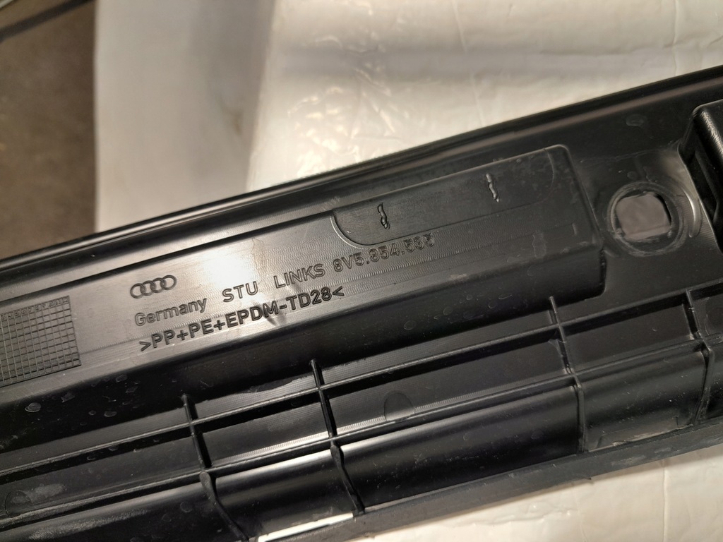 фото №15, Молдинг порог левая audi a3 8v 8v5854535 aso