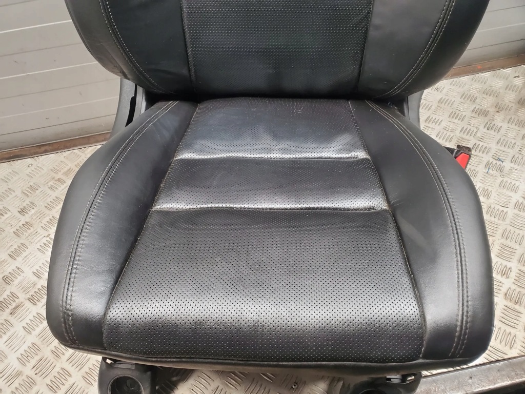 фото №7, Jeep grand cherokee 2015-2022 перед сторона права сидіння, сидіння