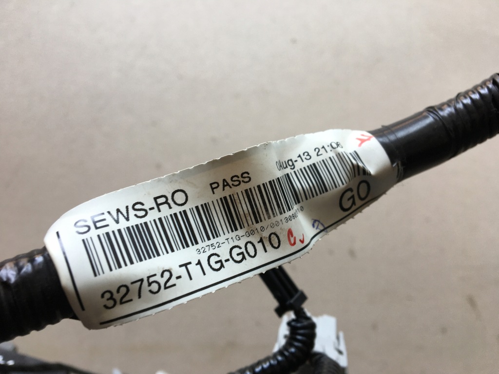 фото №10, Honda cr-v iv 12- жгут дверь правый перед пассажира 32752-t1g-g010