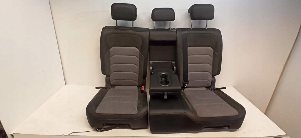 фото №4, Vw tiguan ii r-line сиденья заднее сиденье