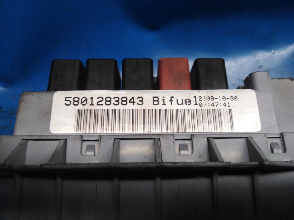 фото №3, Коробка предохранителей iveco daily iv 3.0 hpi