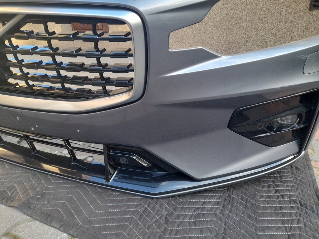 фото №7, Бампер перед volvo s60 iii r design камера омыватель 6 pdc цвет 714 2018r