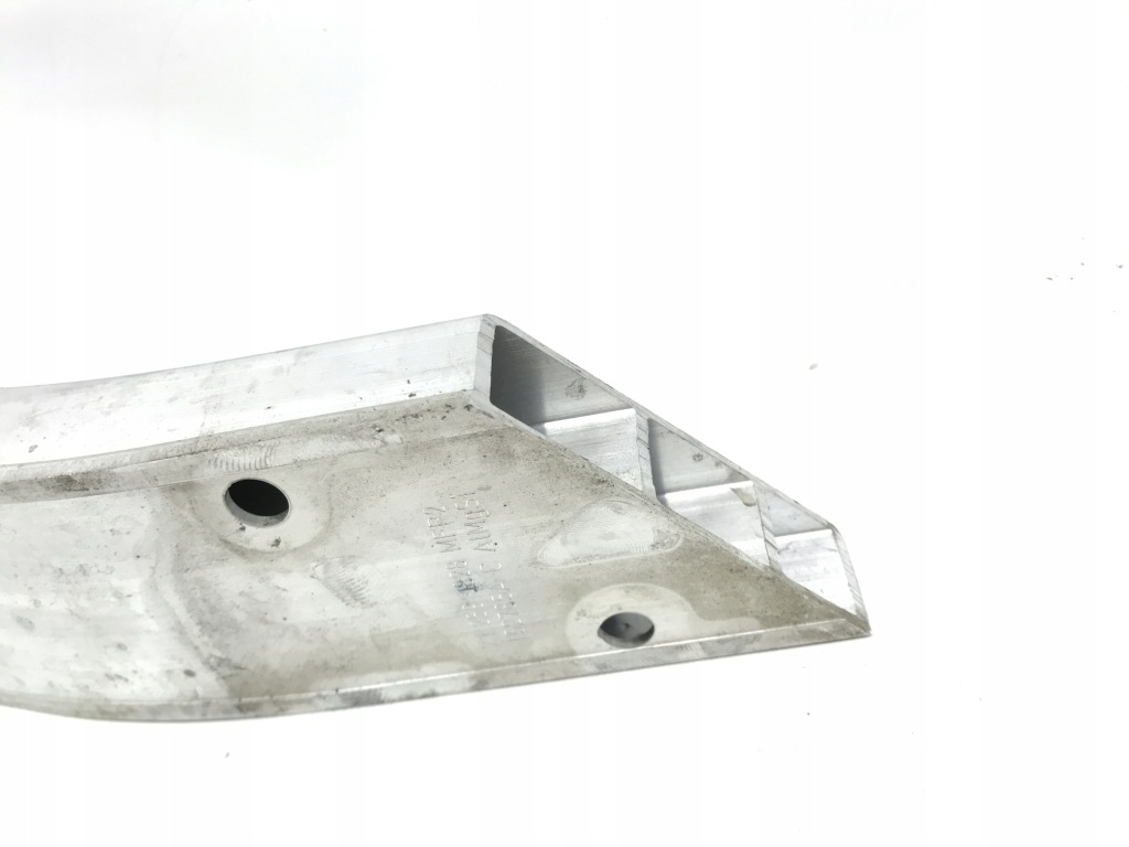 Mercedes w213 правый кронштейн поперечина отбойник t52785a в Украине