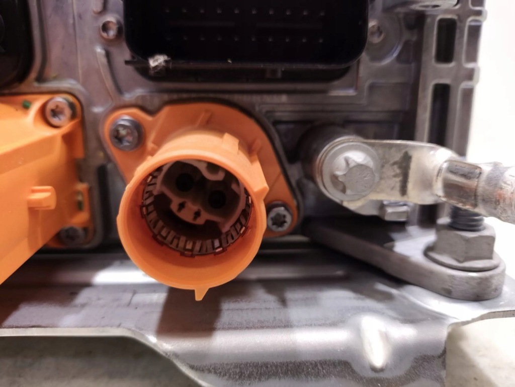 фото №12, Mercedes-benz eqb 2023 преобразователи