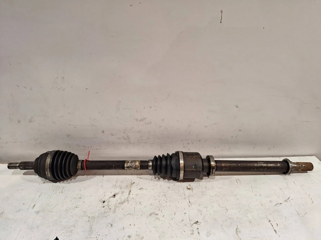 Купить Приводной вал правая 8200499586 renault clio 3 modus 1.5 dci