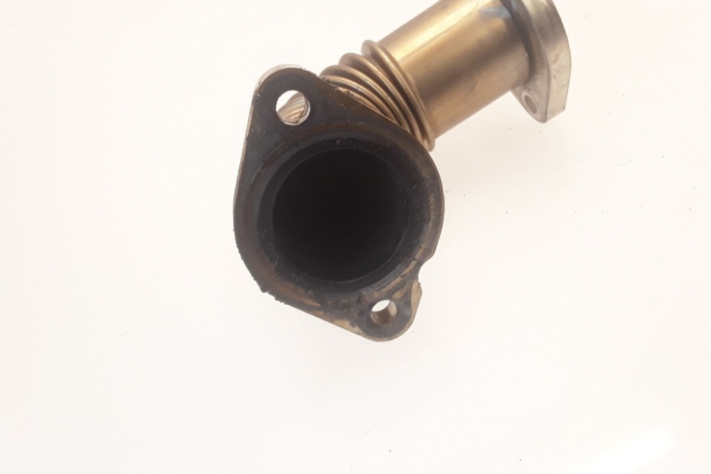 фото №5, Трубка egr audi a5 sportback 8ta 059131525al 3.0l дизель 176kw 2009