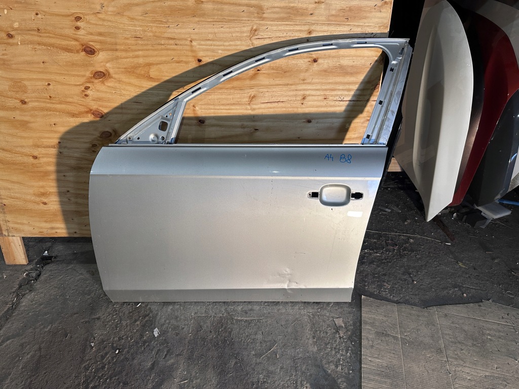 Купити Двері audi a4 b8 ліва перед