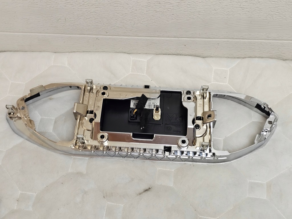 Дисплей радио экран navi навигации peugeot 308 ii защита 980828418000 Киев