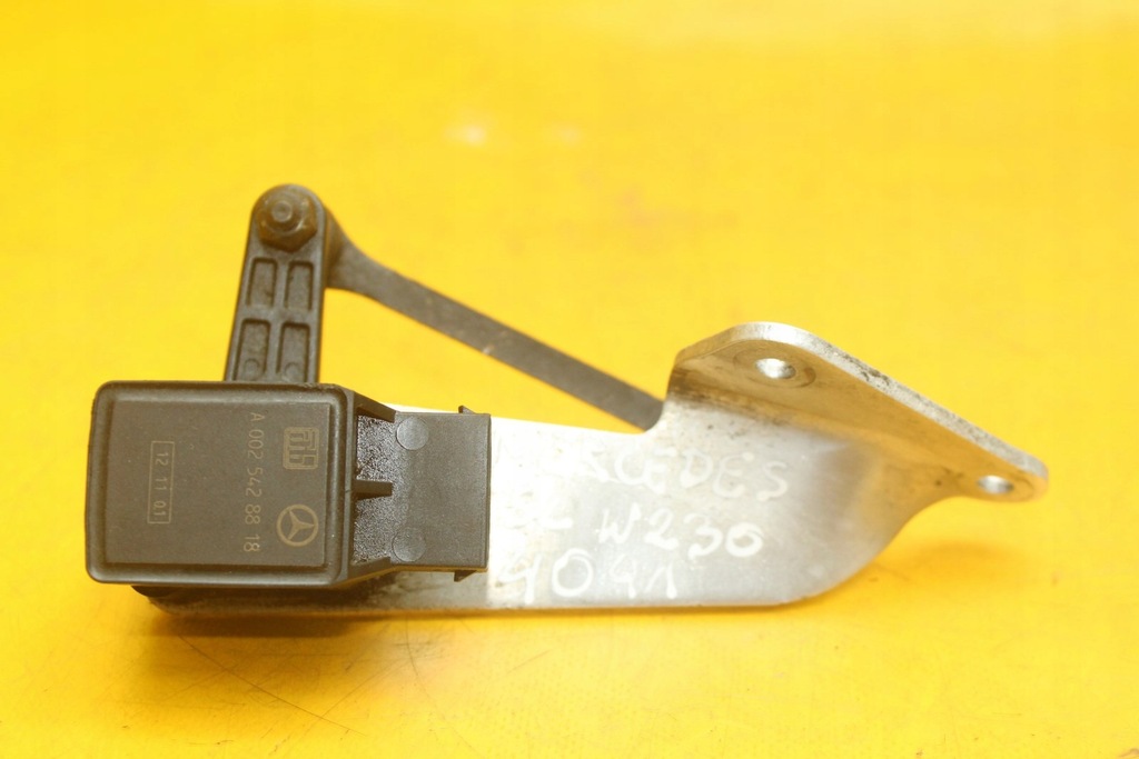 фото №7, Датчик вирівнювання світла mercedes sl 500-600 r230 w230 a0025428818
