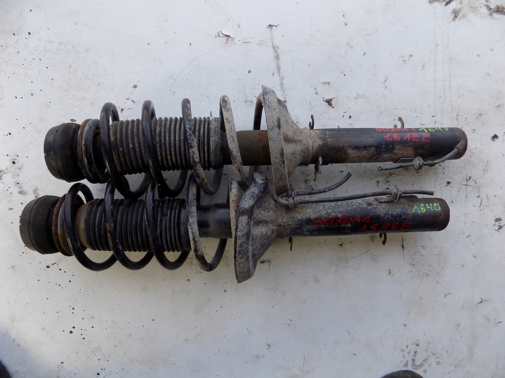 фото №1, Skoda octavia i 1 96-1.6 aee амортизатор перед
