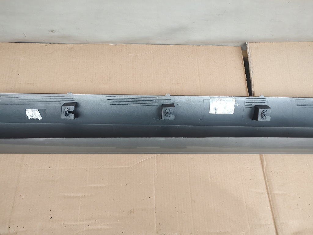 фото №13, Volvo v60 ii s60 iii 2018+ поріг молдинг поріг права 31448912