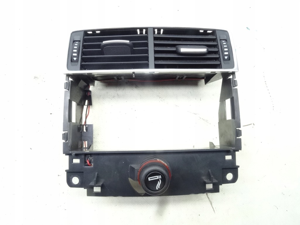 фото №1, Audi a8 d3 03-07 решітка обдув dekor хром