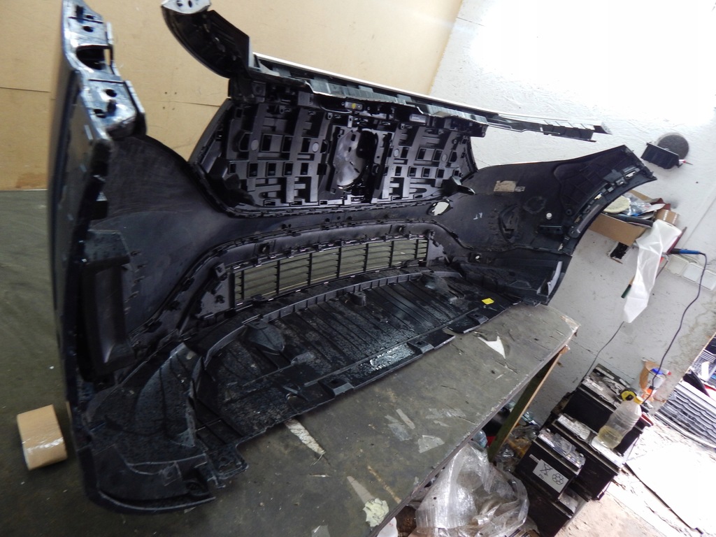 фото №13, Mercedes eqb x243 w243 бампер перед передній a2438853700 оригінал europa eqb