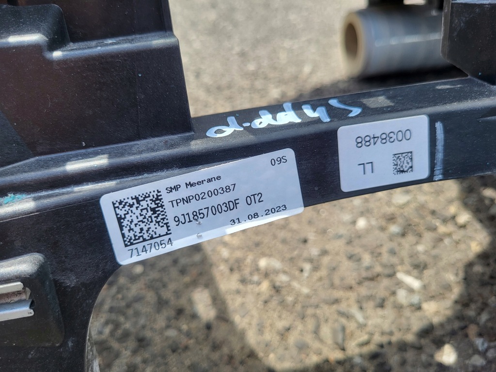 фото №14, Porsche taycan 9j приборная панель приборная подушка воздушная ремни безопасности