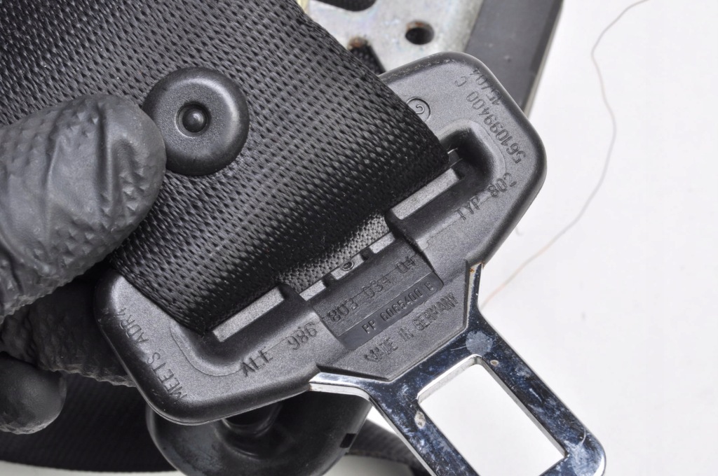 Porsche boxster 986 ремінь безпеки правий перед 98680303404 Ціна