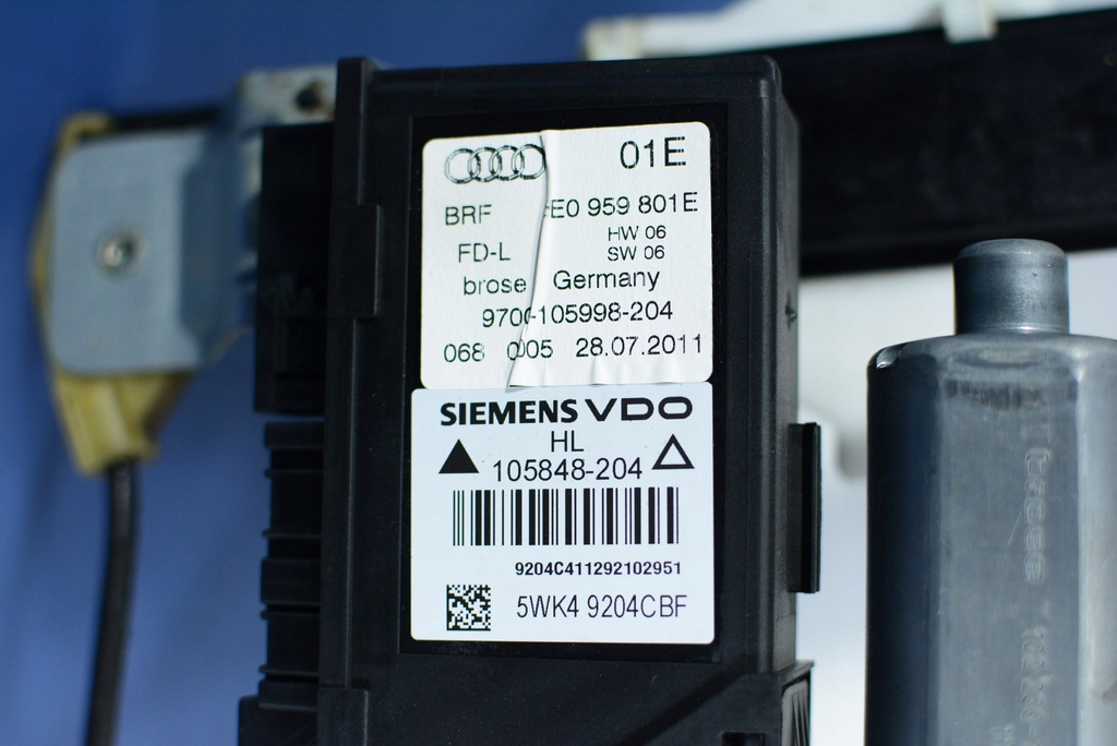 фото №4, Exeo kombi підйомник скло лівий задній 8e0839461c