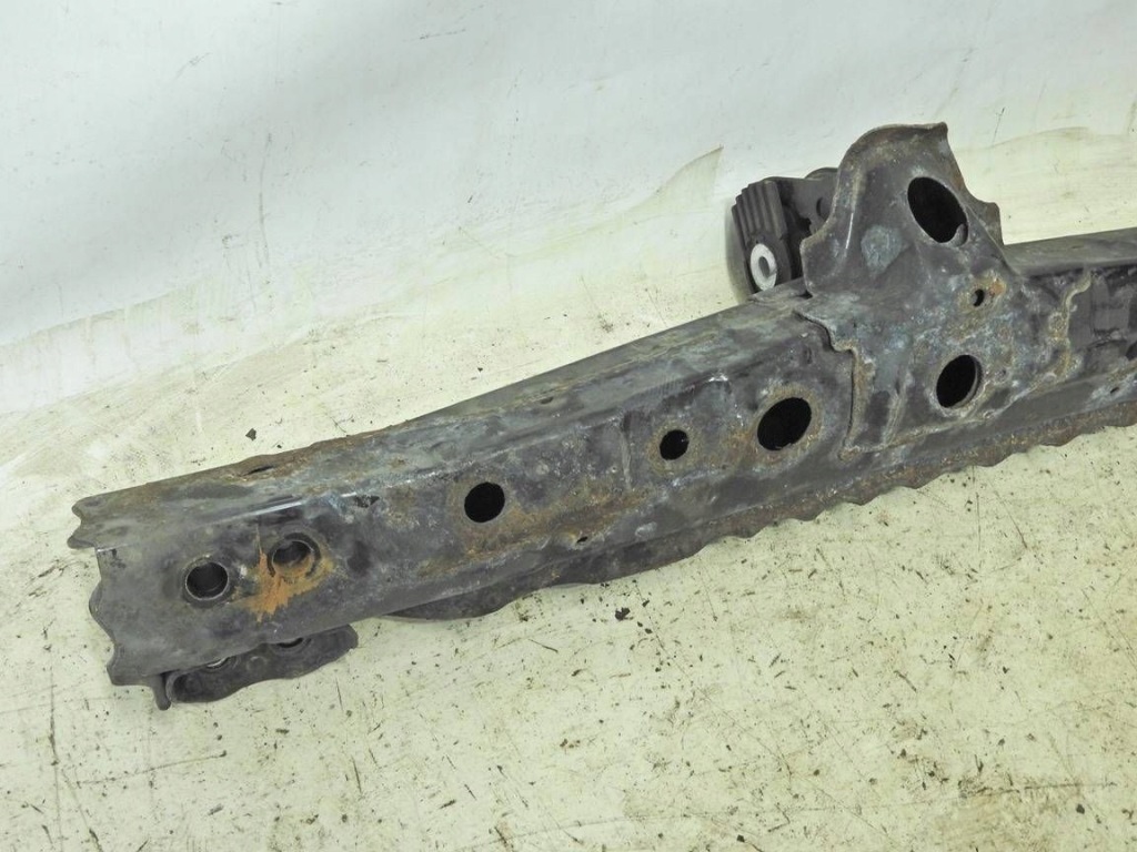 Toyota rav4 3 рестайлінг  2.2 d4d балка wzdluzna двигуна Зі Шроту