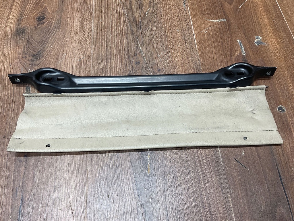 Купити Елементи сидіння перед mercedes-benz sl r129 1299102618 a1299102618