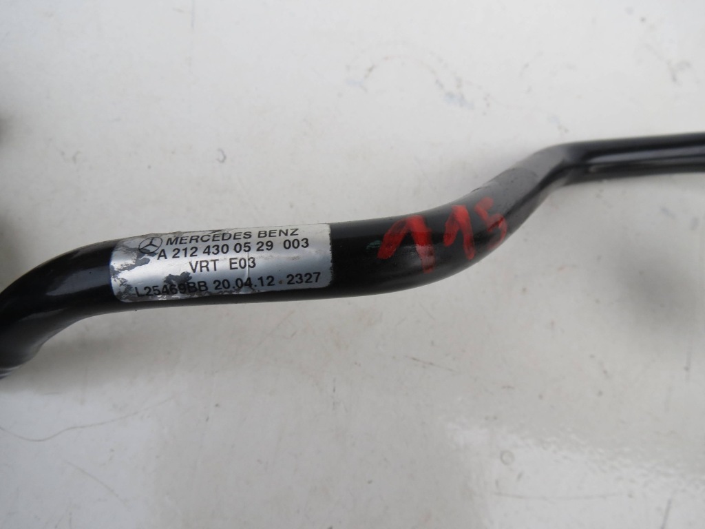 Шланг трубка пабтрубок  топлива mercedes-benz cls c218 amg a2124300529 Доставка