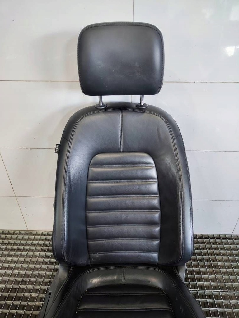 фото №8, Сиденье левый правый сиденья комплект заднее сиденье кожа vw passat b7 kombi