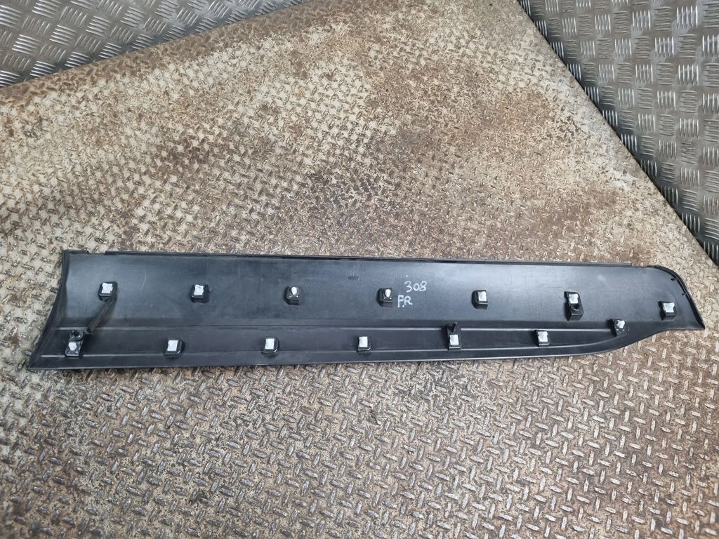 фото №6, Ford escape iv 2020 po права передні накладки