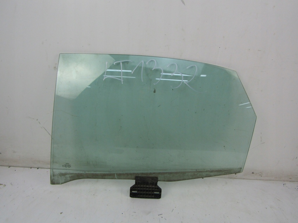 фото №1, Audi a4 b6 стекло дверь задняя левая