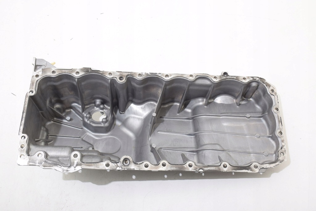 фото №8, Bmw 7 g70 740i 735i b58b30p b58l b58n поддон масла