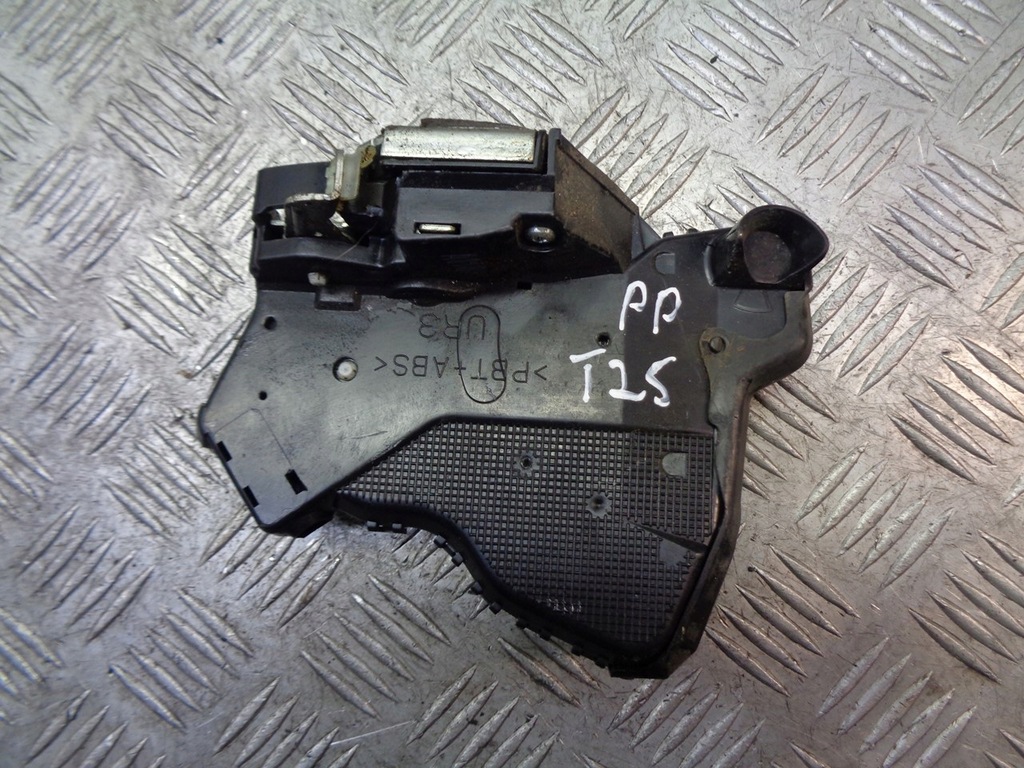 фото №1, Замок дверь правый перед toyota avensis t25